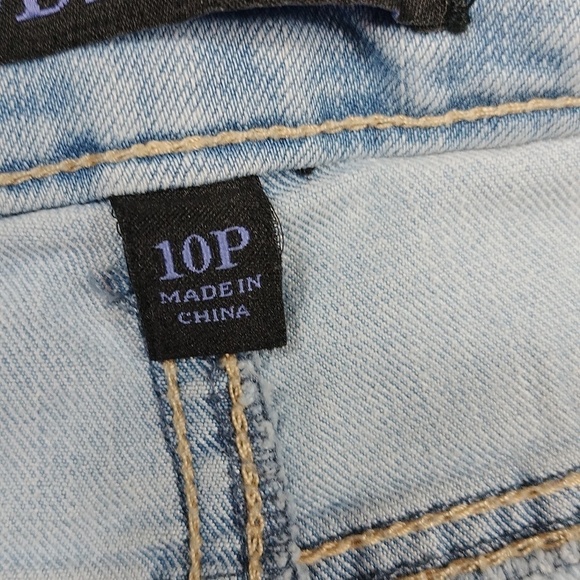 Code Bleu women's denim shorts size 10P - Picture 4 of 15